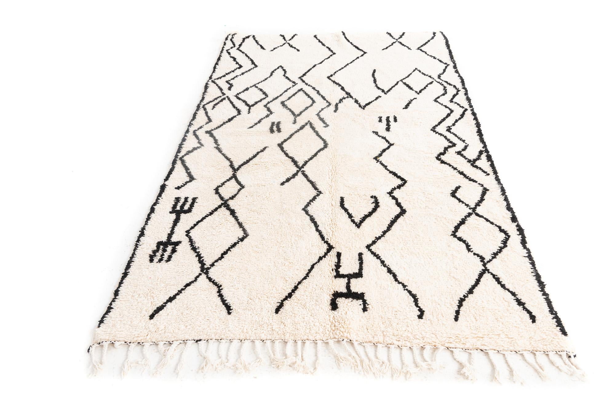 4' 10 x 7' 9 Hand Knotted Moroccan Wool Rug