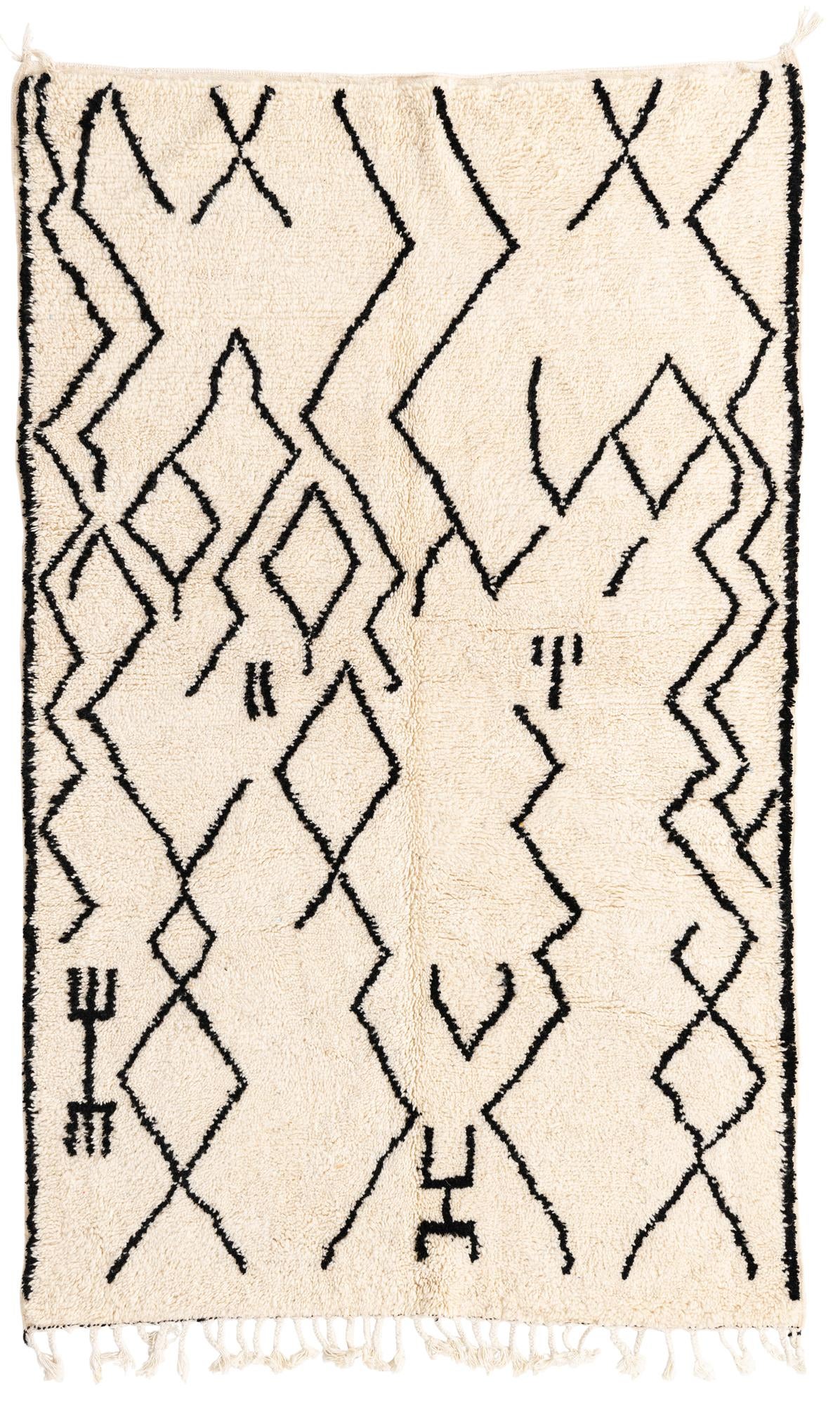 4' 10 x 7' 9 Hand Knotted Moroccan Wool Rug