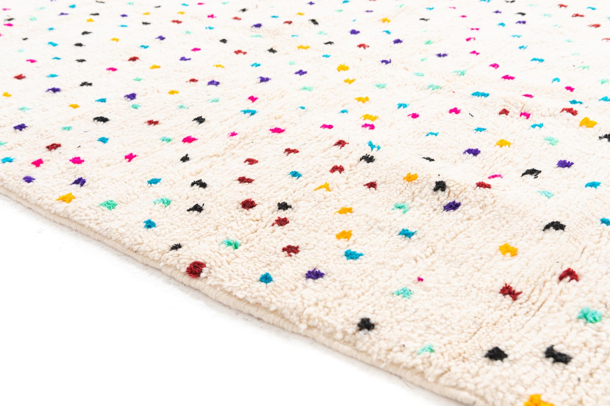 4' 8 x 8' Hand Knotted Moroccan Wool Rug