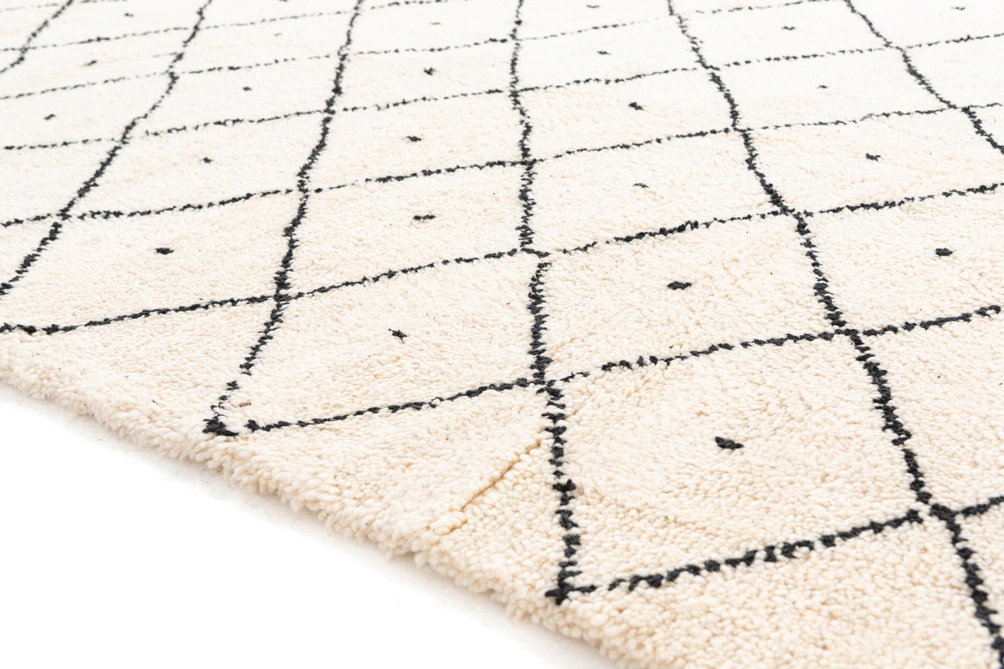 5' 4 x 8' 3 Hand Knotted Moroccan Wool Rug