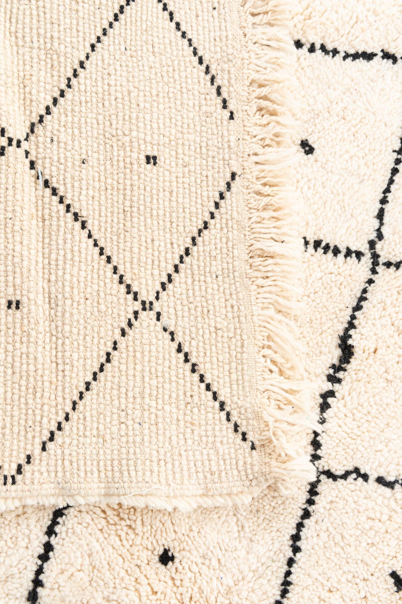 5' 4 x 8' 3 Hand Knotted Moroccan Wool Rug