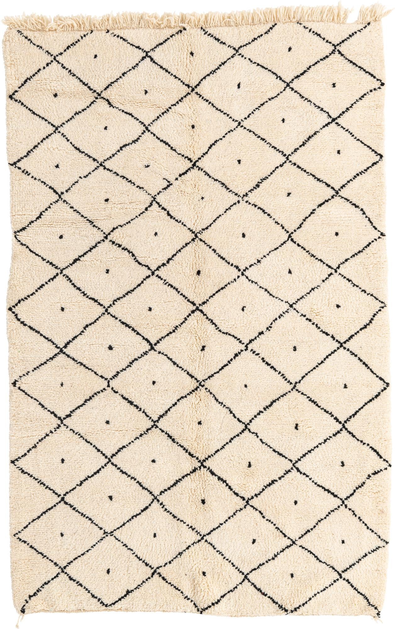 5' 4 x 8' 3 Hand Knotted Moroccan Wool Rug