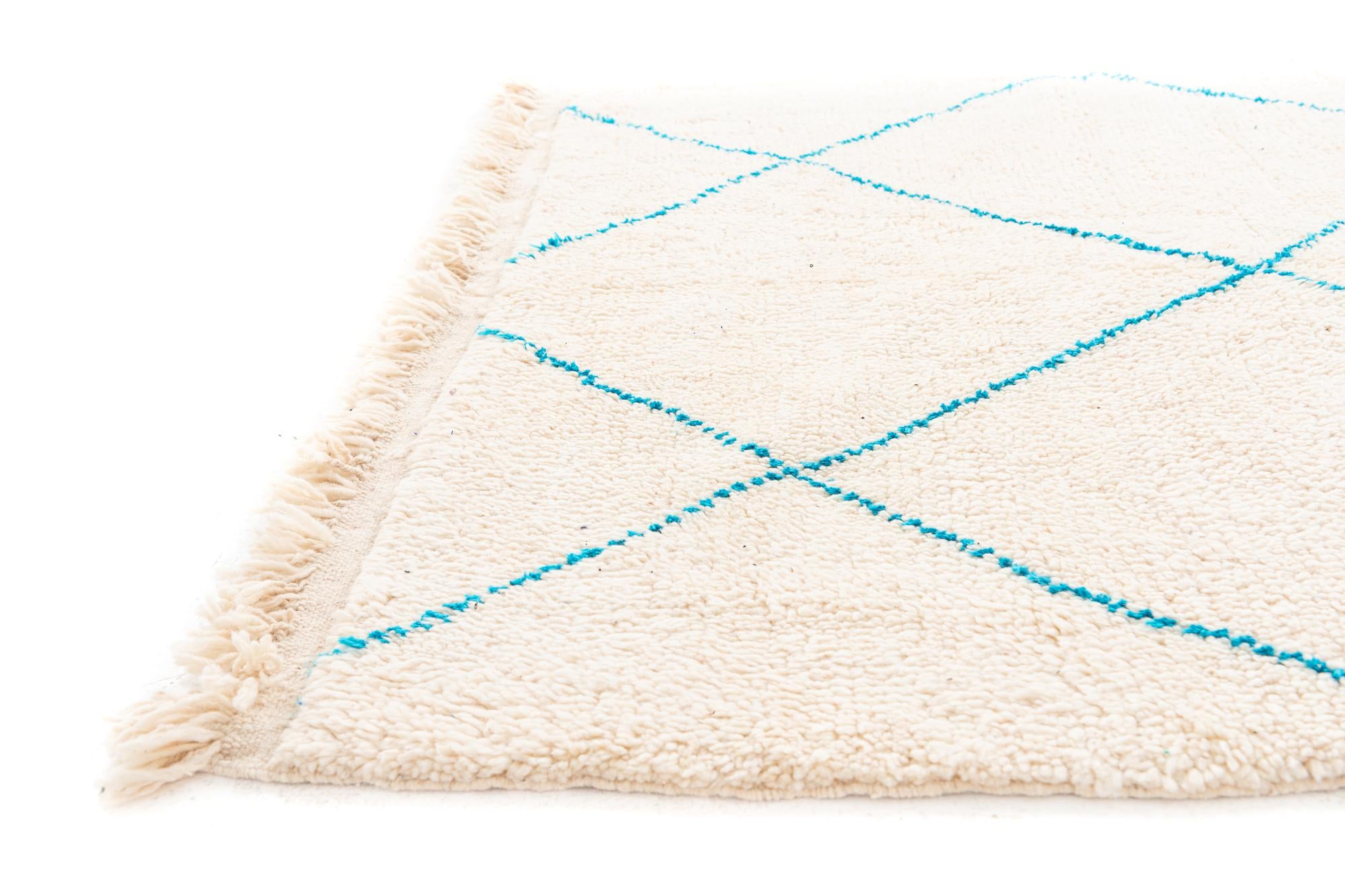 5' x 8' 2 Hand Knotted Moroccan Wool Rug