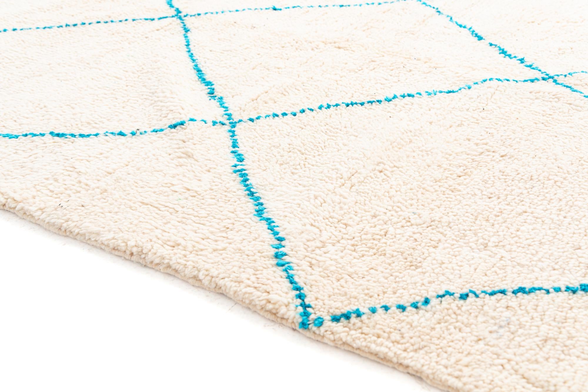 5' x 8' 2 Hand Knotted Moroccan Wool Rug