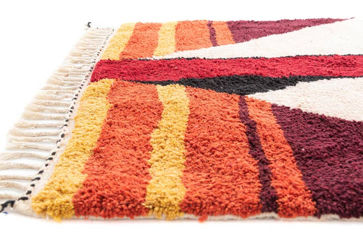 Detail image of 5' 6 x 7' 7 Hand Knotted Moroccan Wool Rug