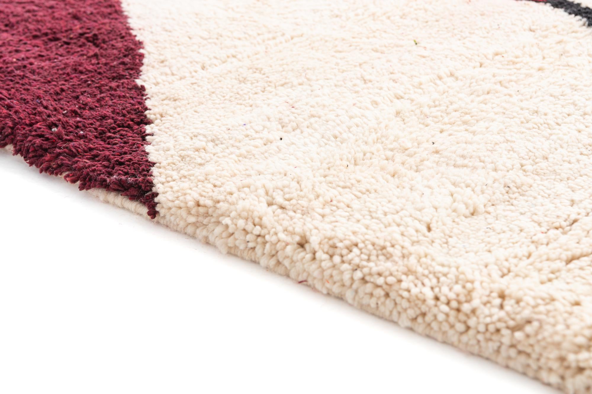 5' 6 x 7' 7 Hand Knotted Moroccan Wool Rug