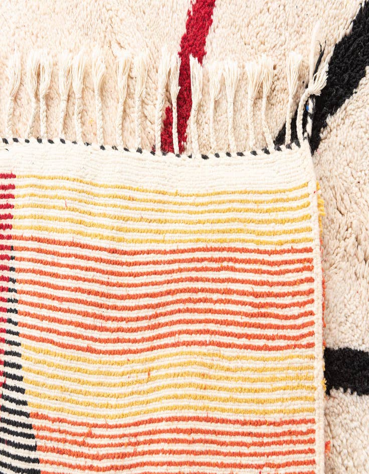 Detail image of 5' 6 x 7' 7  Hand Knotted Moroccan Wool Rug