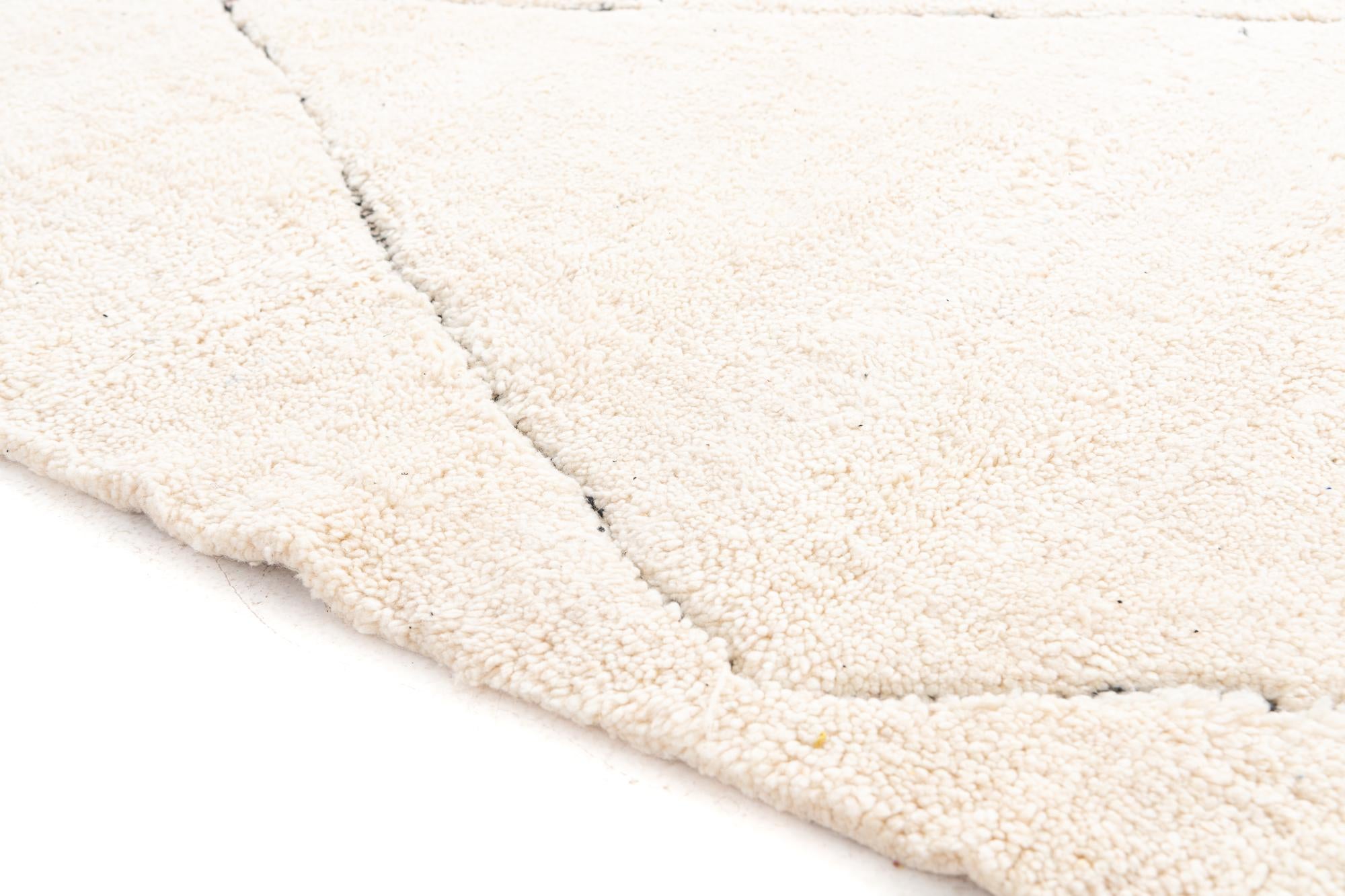 7' x 9' 6 Hand Knotted Moroccan Wool Rug