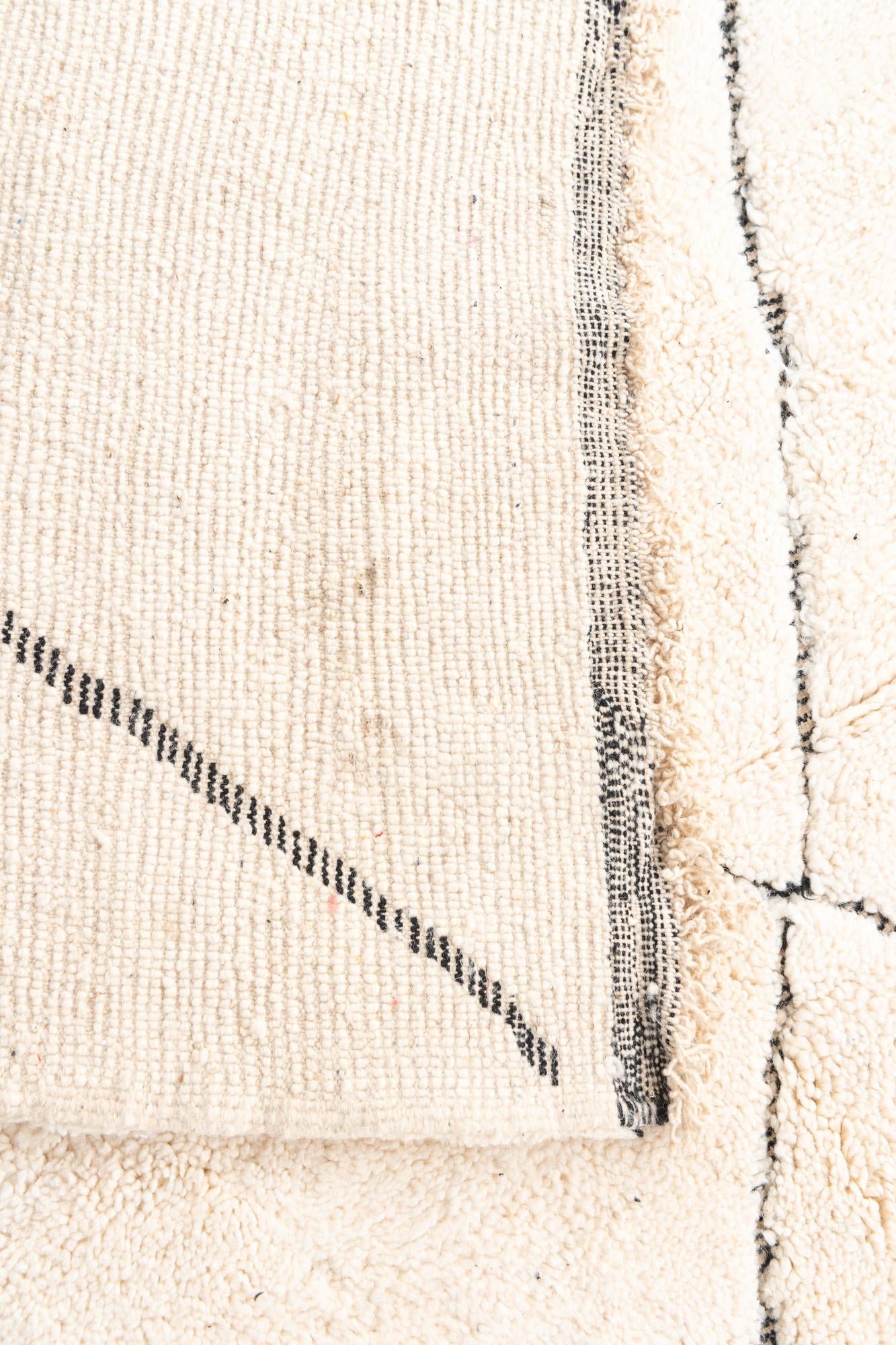 7' x 9' 6 Hand Knotted Moroccan Wool Rug
