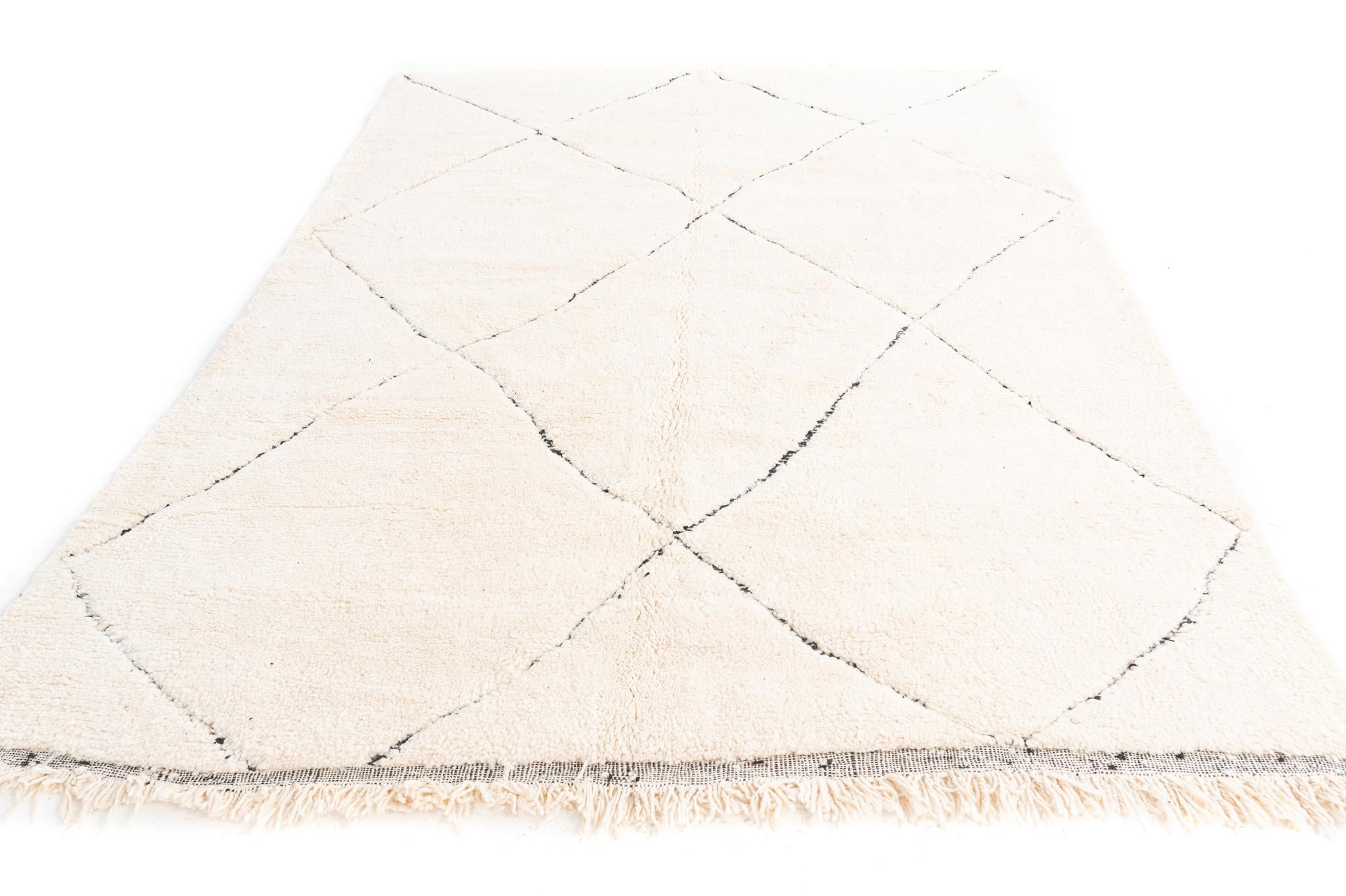 7' 1 x 9' 6 Hand Knotted Moroccan Wool Rug