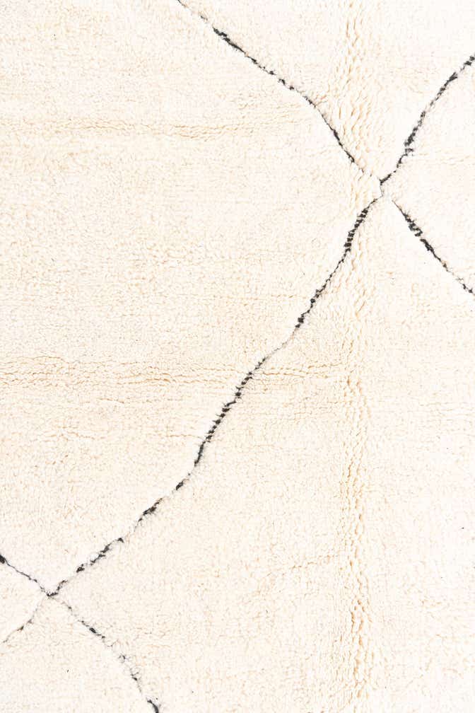 7' 1 x 9' 6 Hand Knotted Moroccan Wool Rug