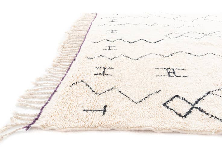 Detail image of 6' 9 x 9' 1 Hand Knotted Moroccan Wool Rug