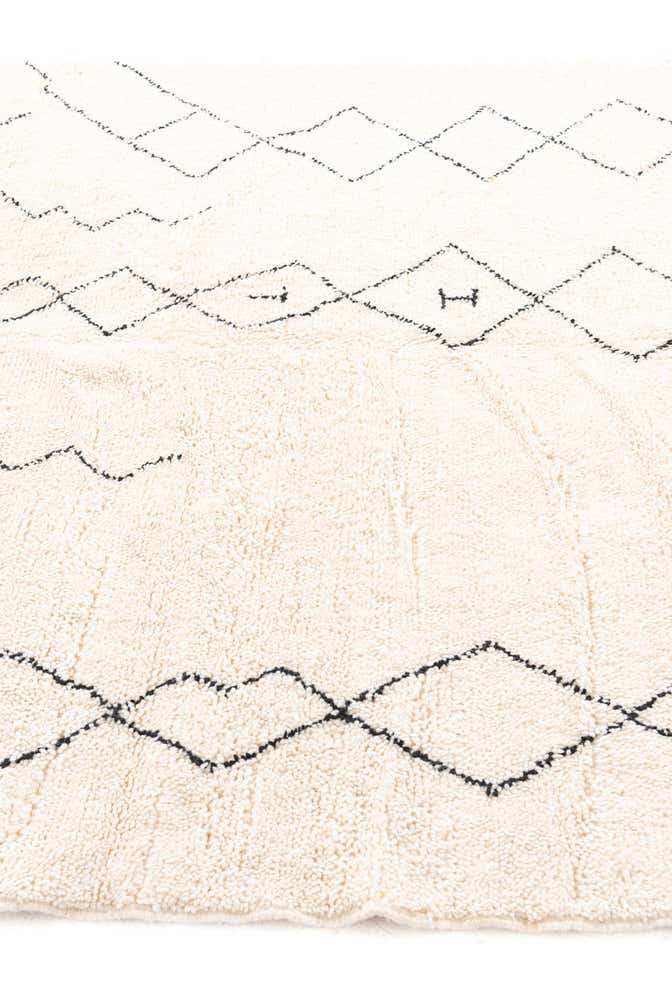 6' 9 x 9' 1 Hand Knotted Moroccan Wool Rug