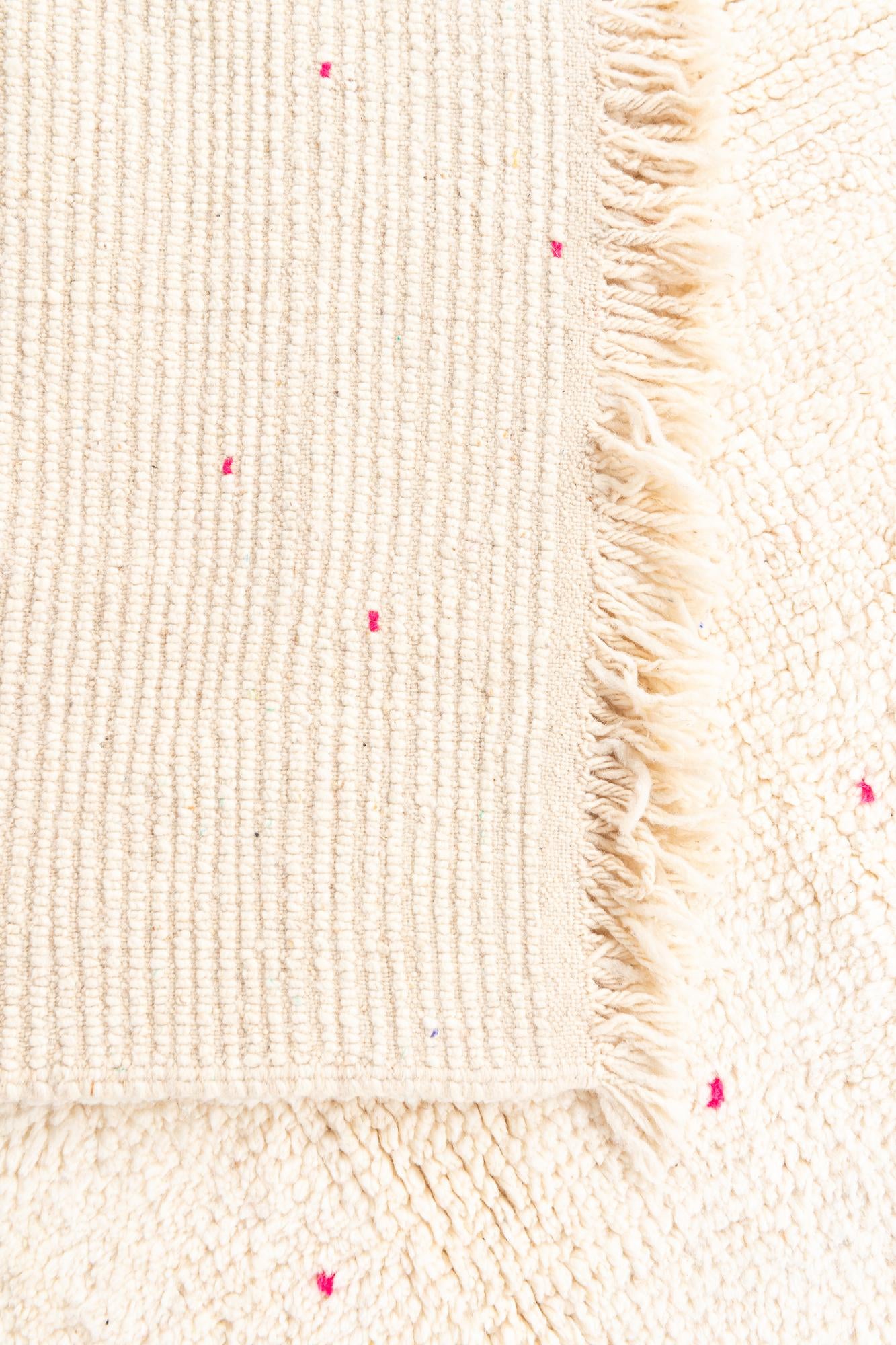 5' 7 x 8' Hand Knotted Moroccan Wool Rug