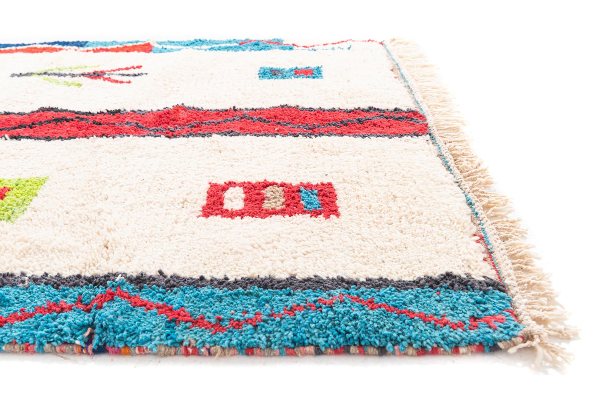5' x 8' 2 Hand Knotted Moroccan Wool Rug