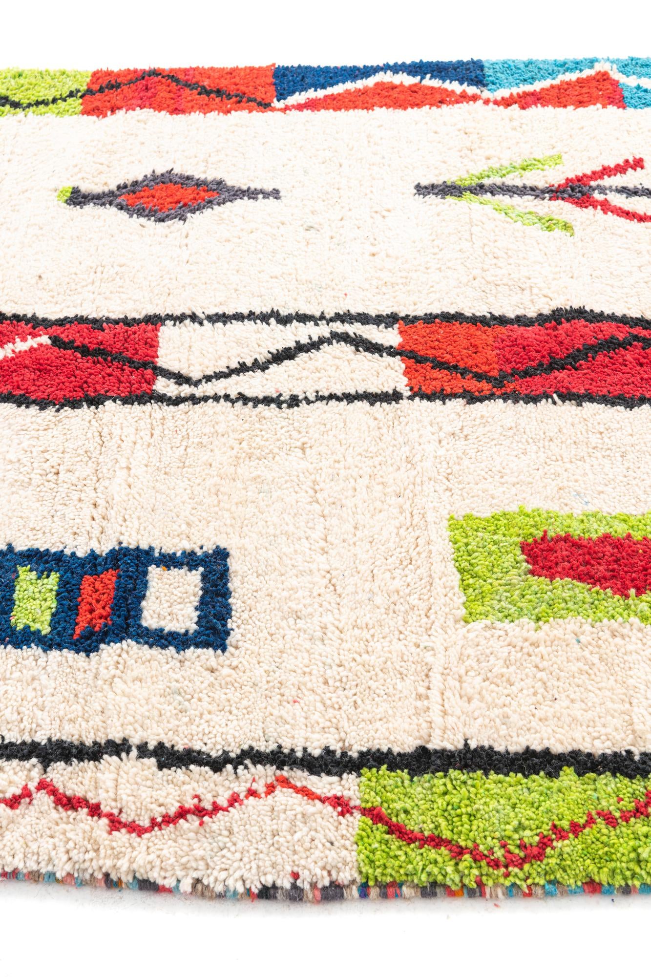 5' x 8' 2 Hand Knotted Moroccan Wool Rug