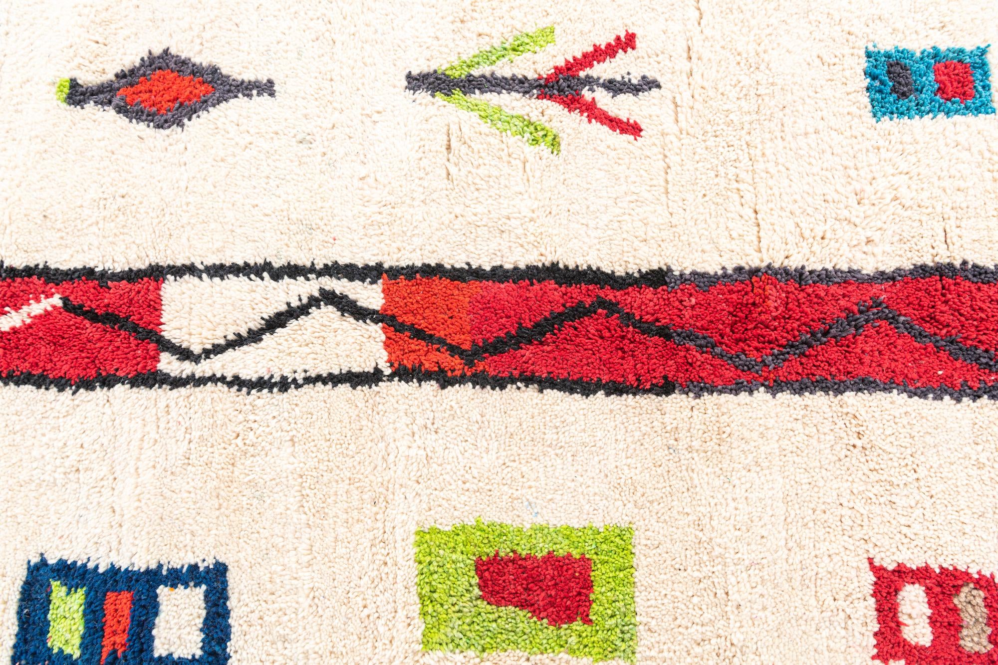 5' x 8' 2 Hand Knotted Moroccan Wool Rug
