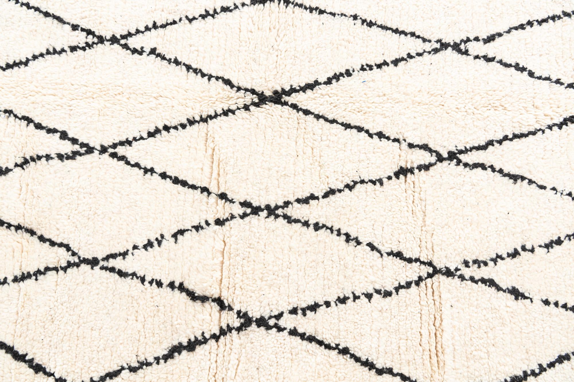 6' 5 x 9' 5 Hand Knotted Moroccan Wool Rug