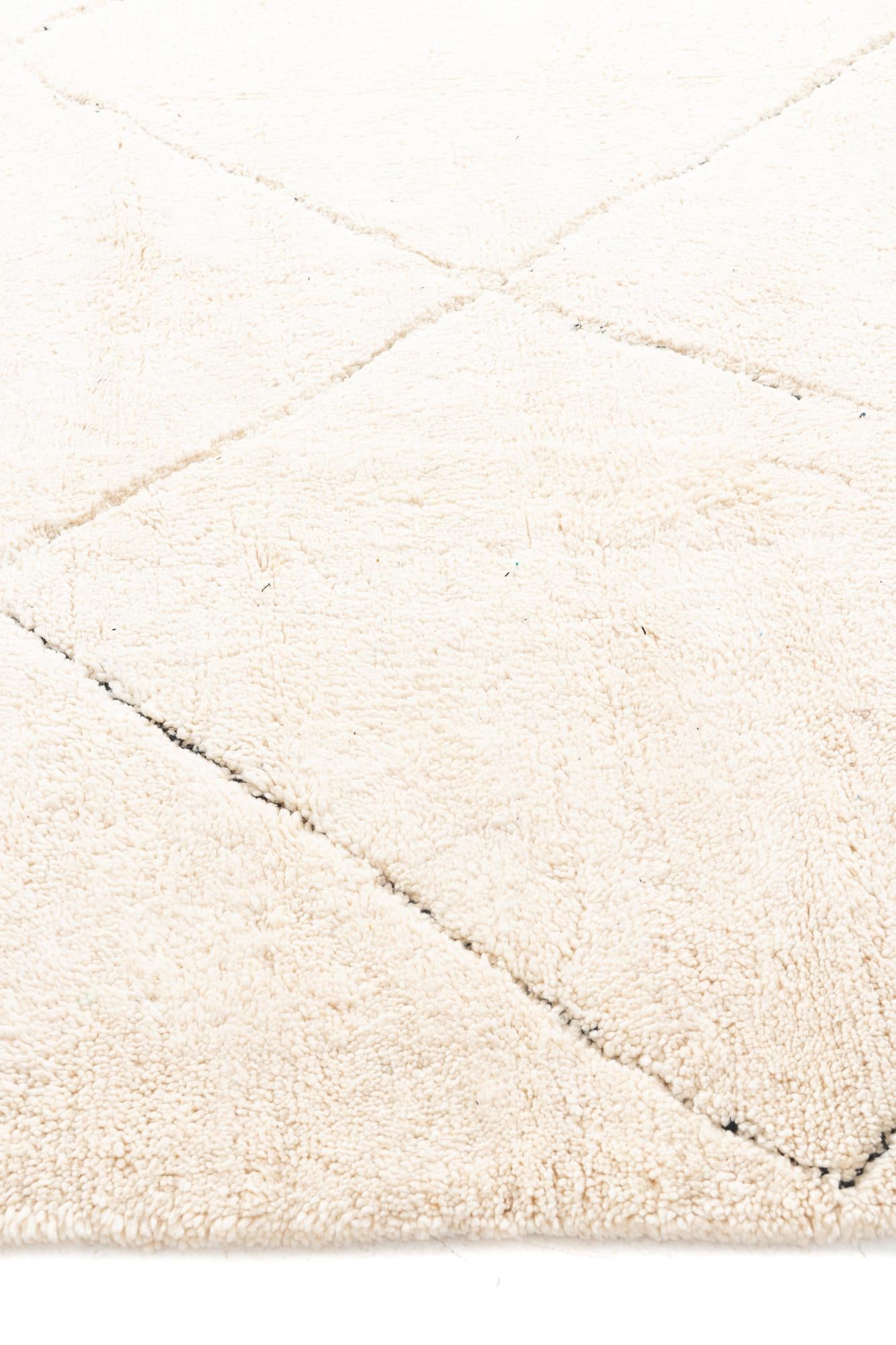8' 8 x 11' Hand Knotted Moroccan Wool Rug