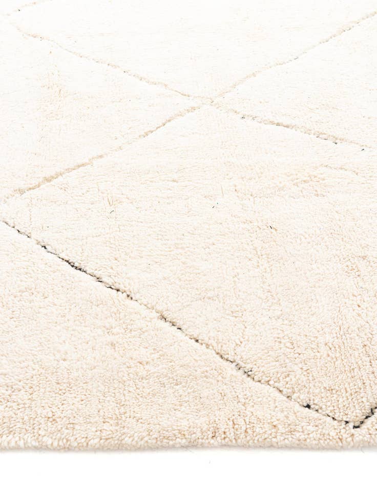 Detail image of 8' 8 x 11'  Hand Knotted Moroccan Wool Rug