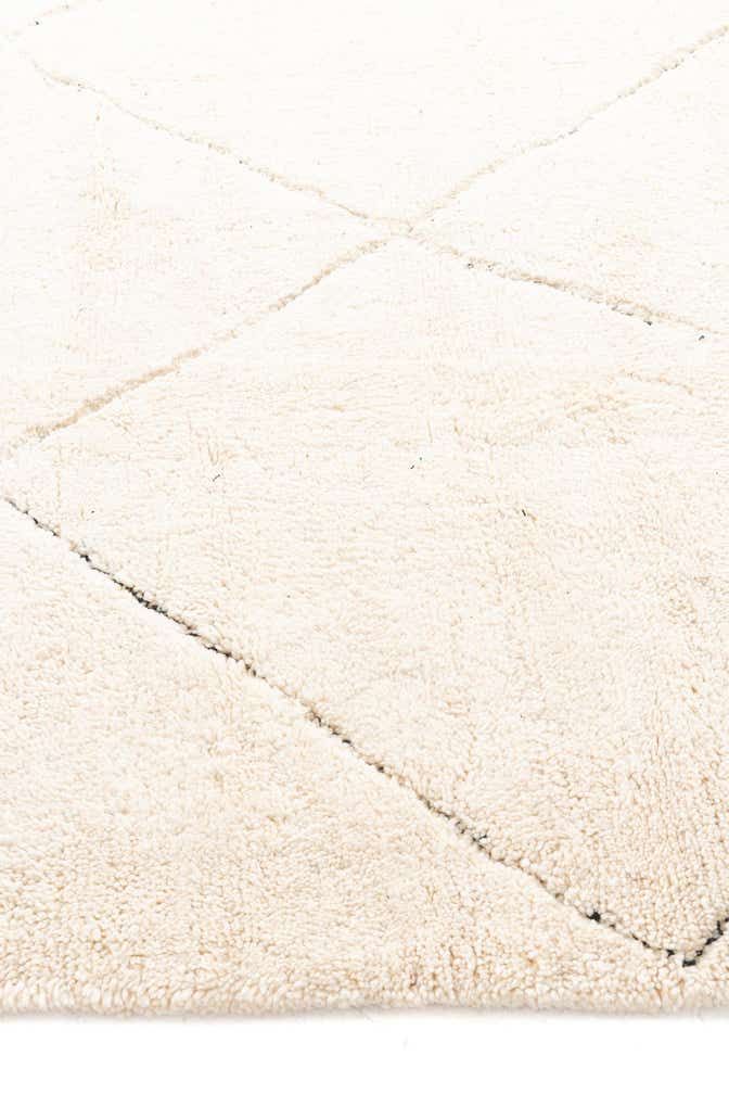 8' 8 x 11' Hand Knotted Moroccan Wool Rug