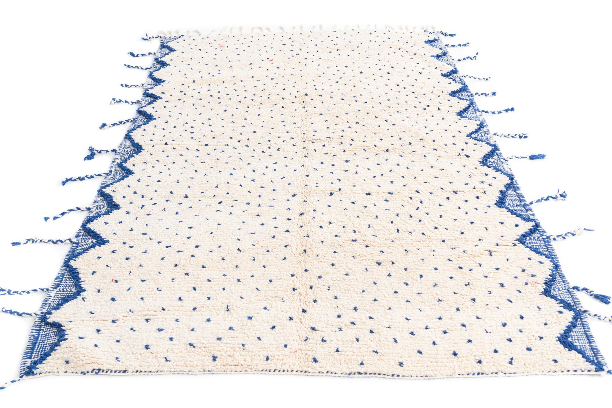 5' 4 x 8' 7 Hand Knotted Moroccan Wool Rug