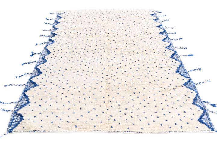 5' 4 x 8' 7 Hand Knotted Moroccan Wool Rug