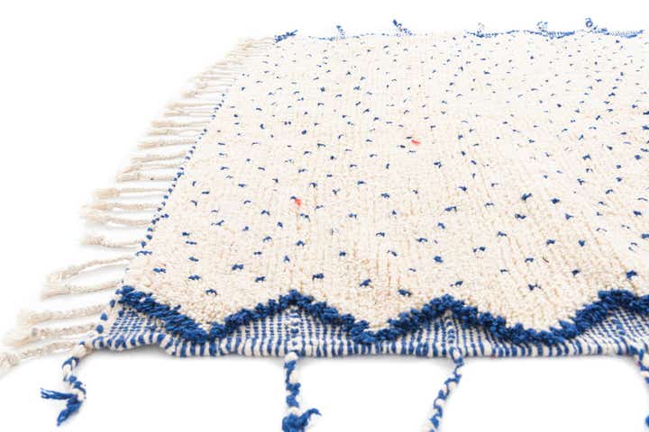 5' 4 x 8' 7 Hand Knotted Moroccan Wool Rug