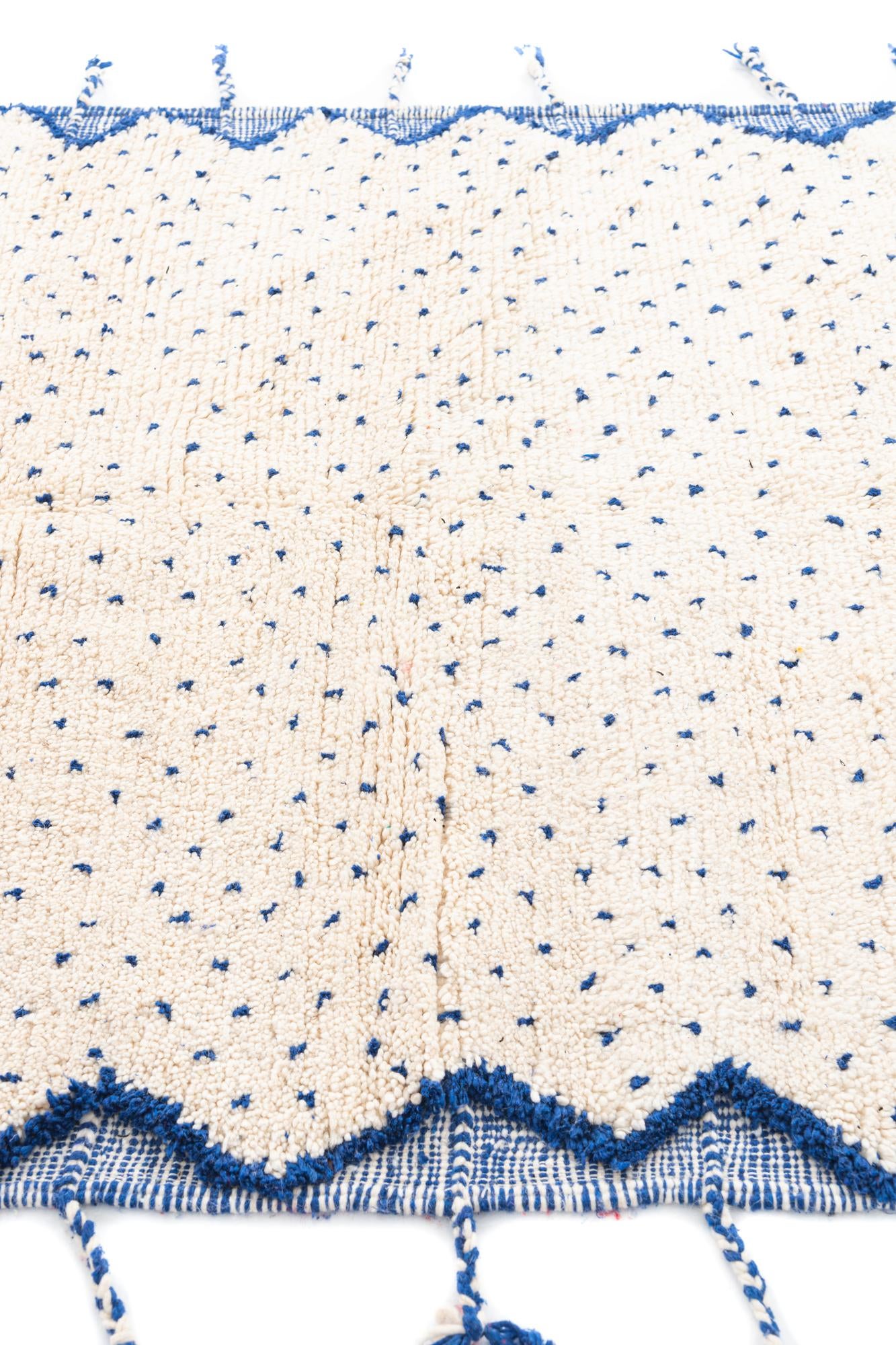 5' 4 x 8' 7 Hand Knotted Moroccan Wool Rug