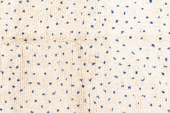 5' 4 x 8' 7 Hand Knotted Moroccan Wool Rug
