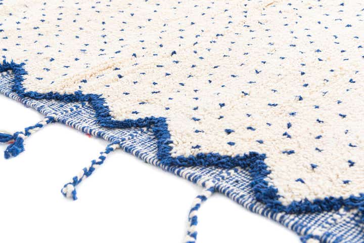 5' 4 x 8' 7 Hand Knotted Moroccan Wool Rug