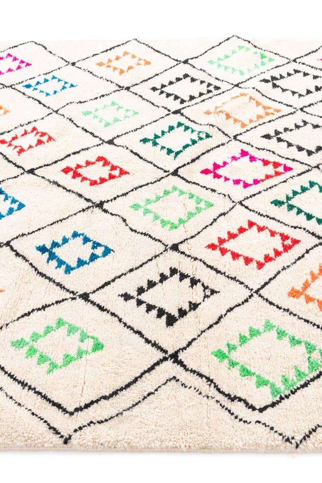 Detail image of 6' 5 x 9' 4 Hand Knotted Moroccan Wool Rug