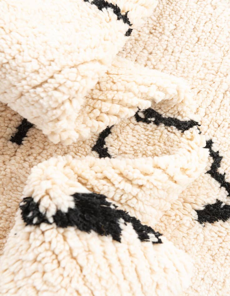 Detail image of 5' x 7'  Hand Knotted Moroccan Wool Rug