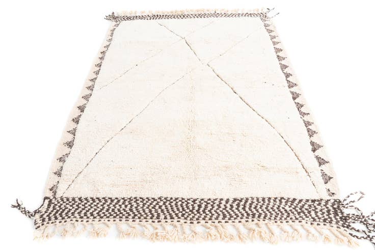 Detail image of 5' 7 x 8' 4 Hand Knotted Moroccan Wool Rug