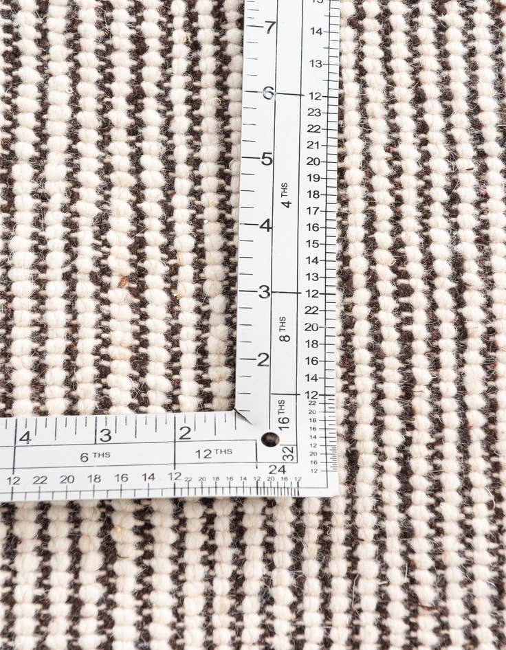 Detail image of 5' 5 x 8' 7  Hand Knotted Moroccan Wool Rug