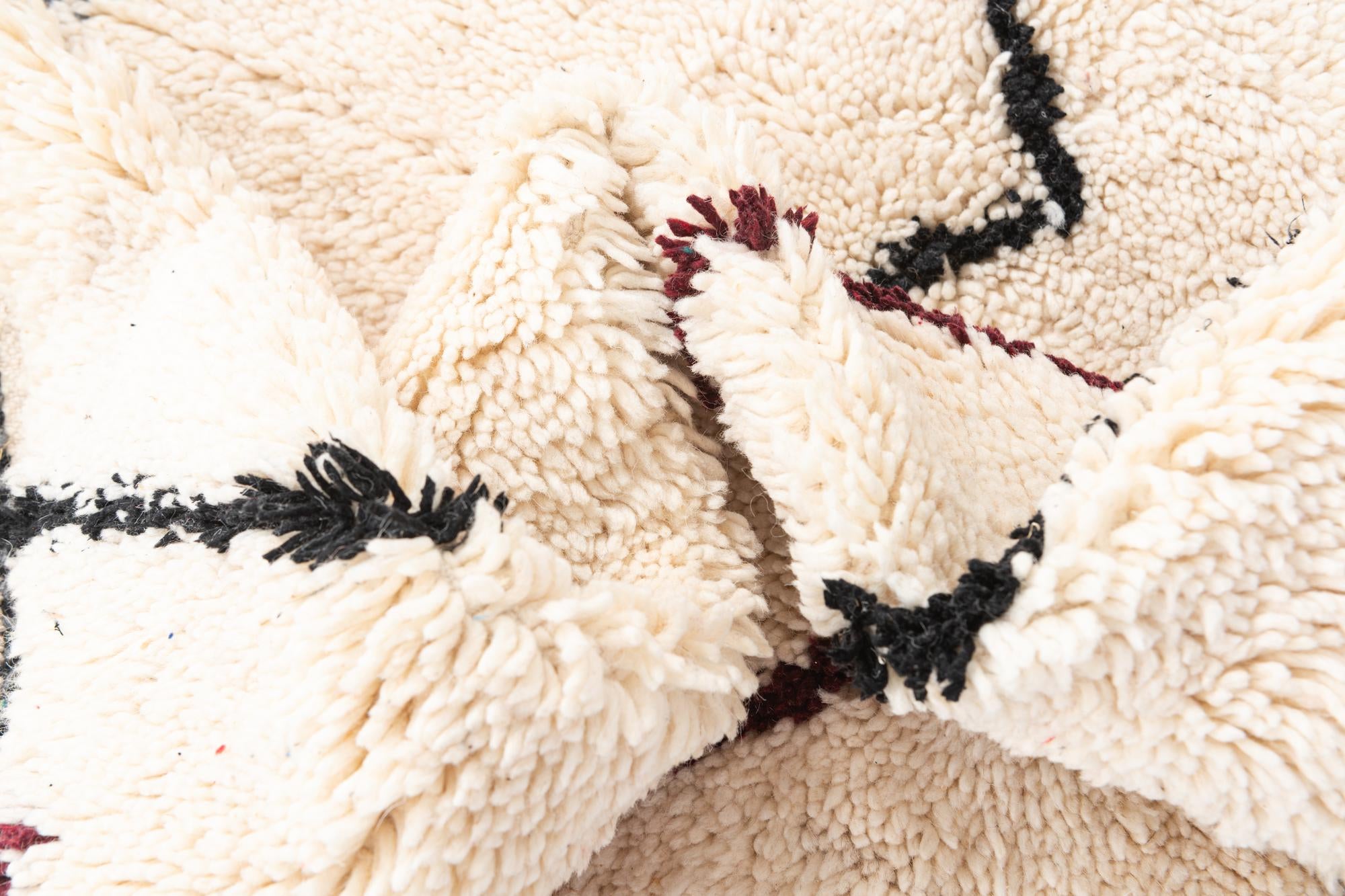 4' 10 x 8' Hand Knotted Moroccan Wool Rug