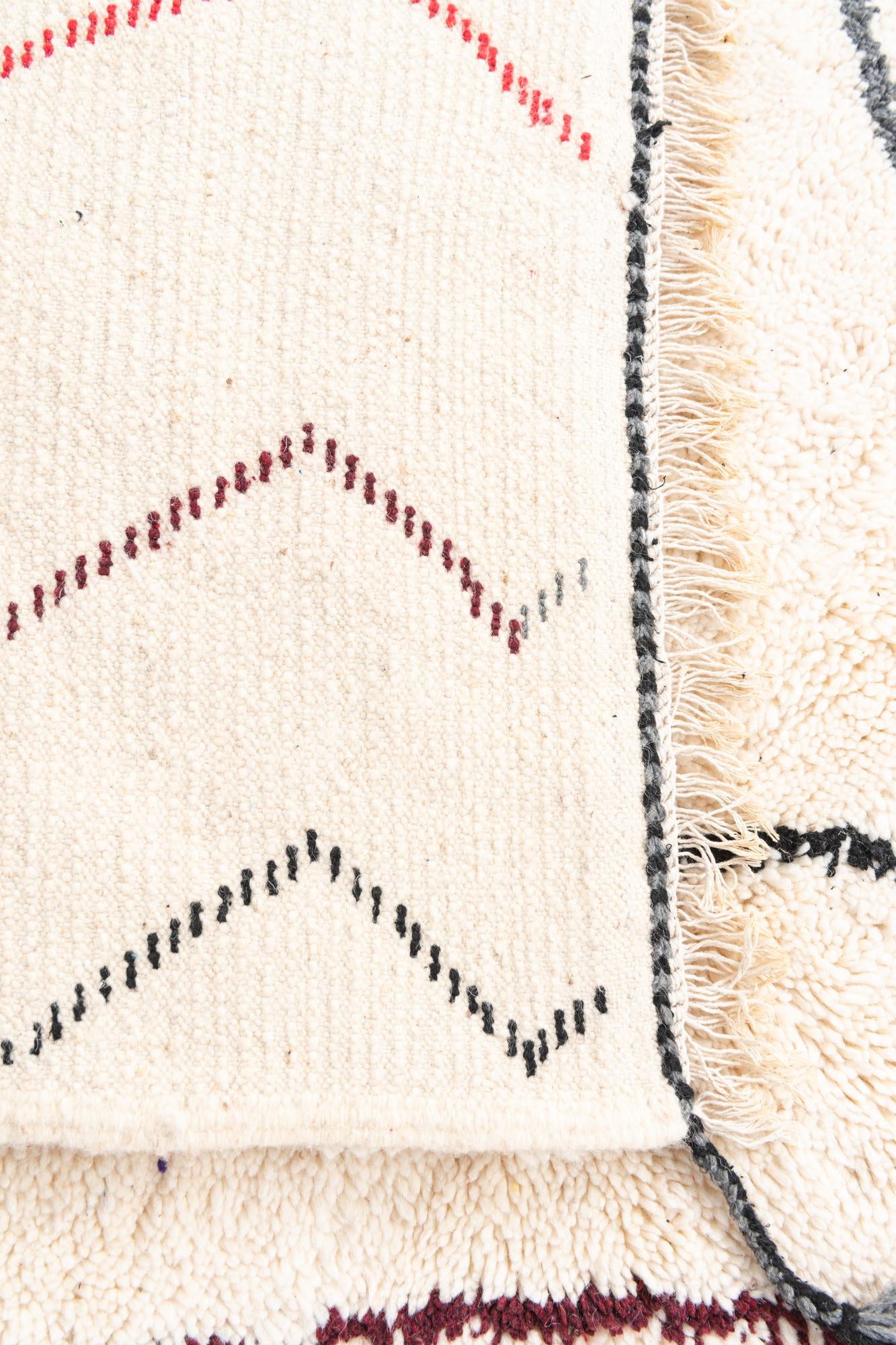 4' 10 x 8' Hand Knotted Moroccan Wool Rug