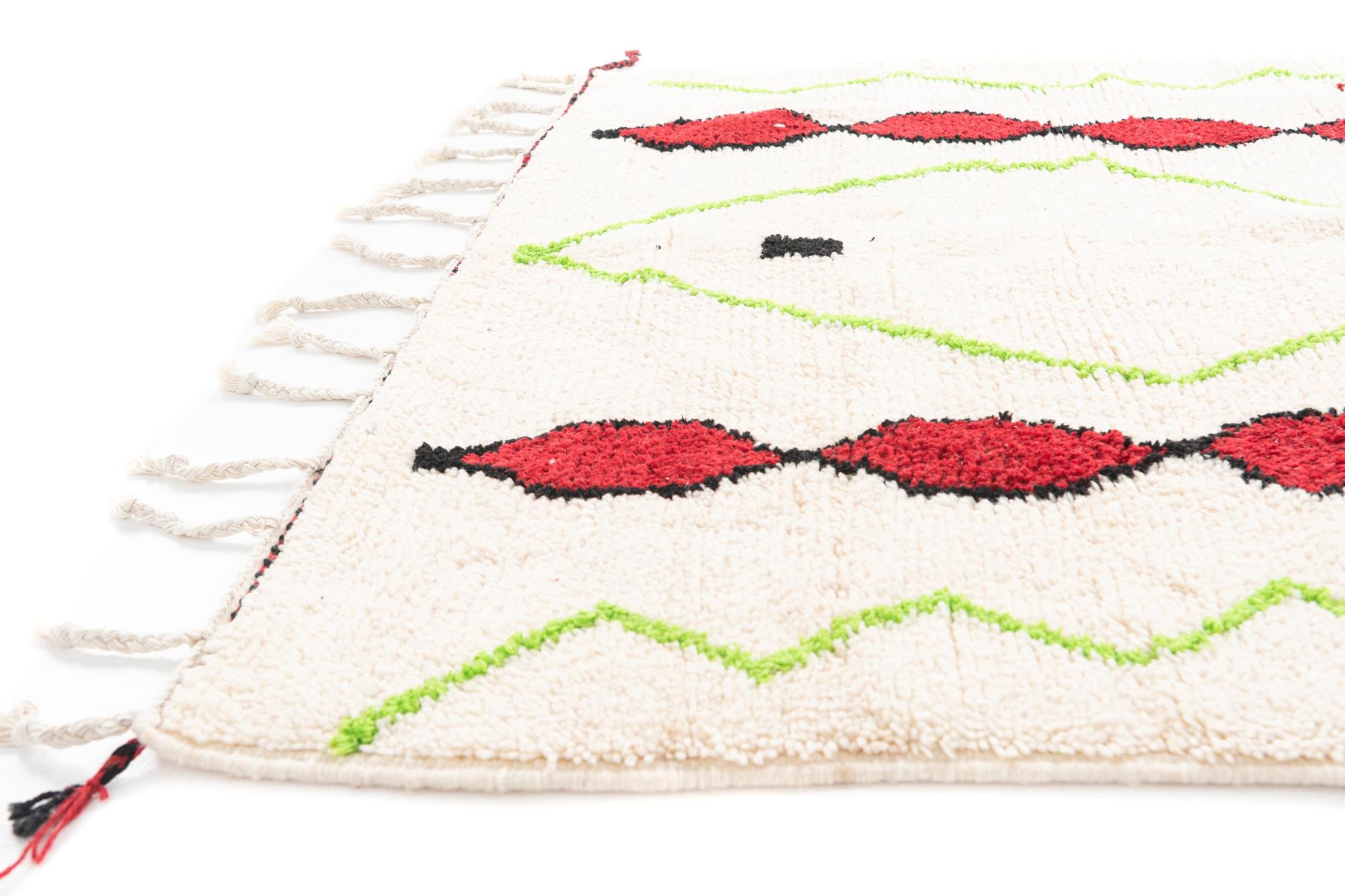 5' x 8' 5 Hand Knotted Moroccan Wool Rug