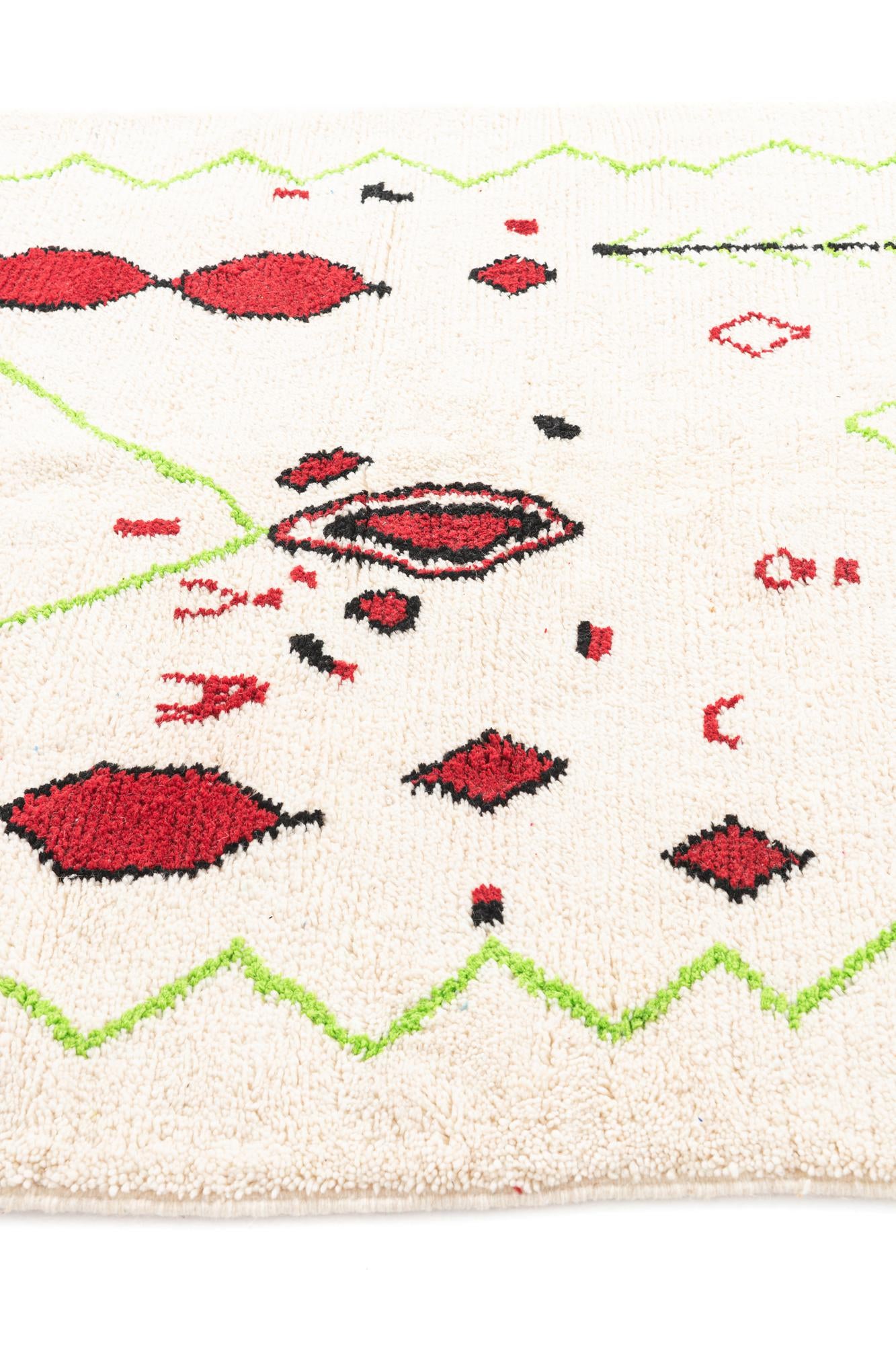 5' x 8' 5 Hand Knotted Moroccan Wool Rug
