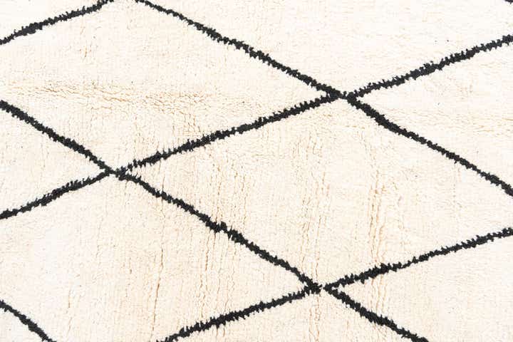 6' 7 x 9' 2 Hand Knotted Moroccan Wool Rug