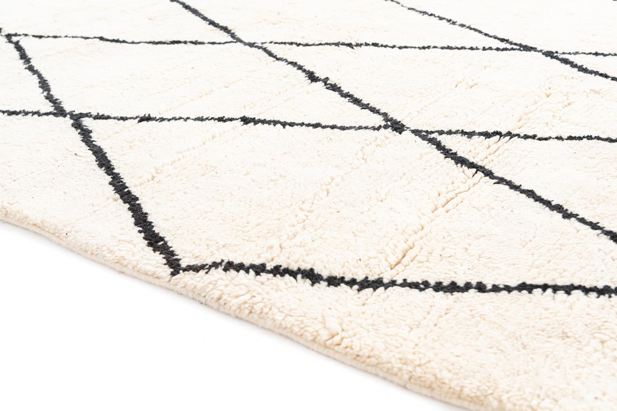 6' 7 x 9' 2 Hand Knotted Moroccan Wool Rug