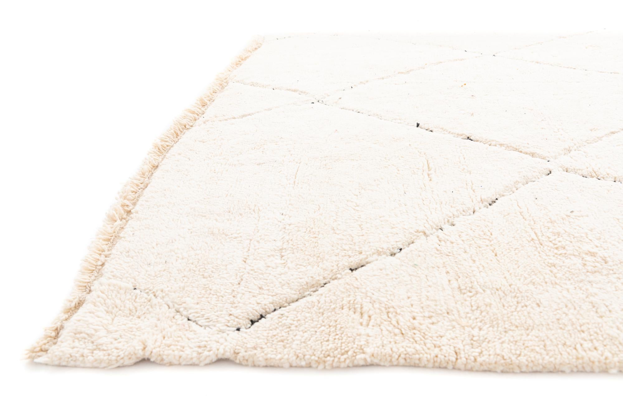 8' 8 x 11' Hand Knotted Moroccan Wool Rug