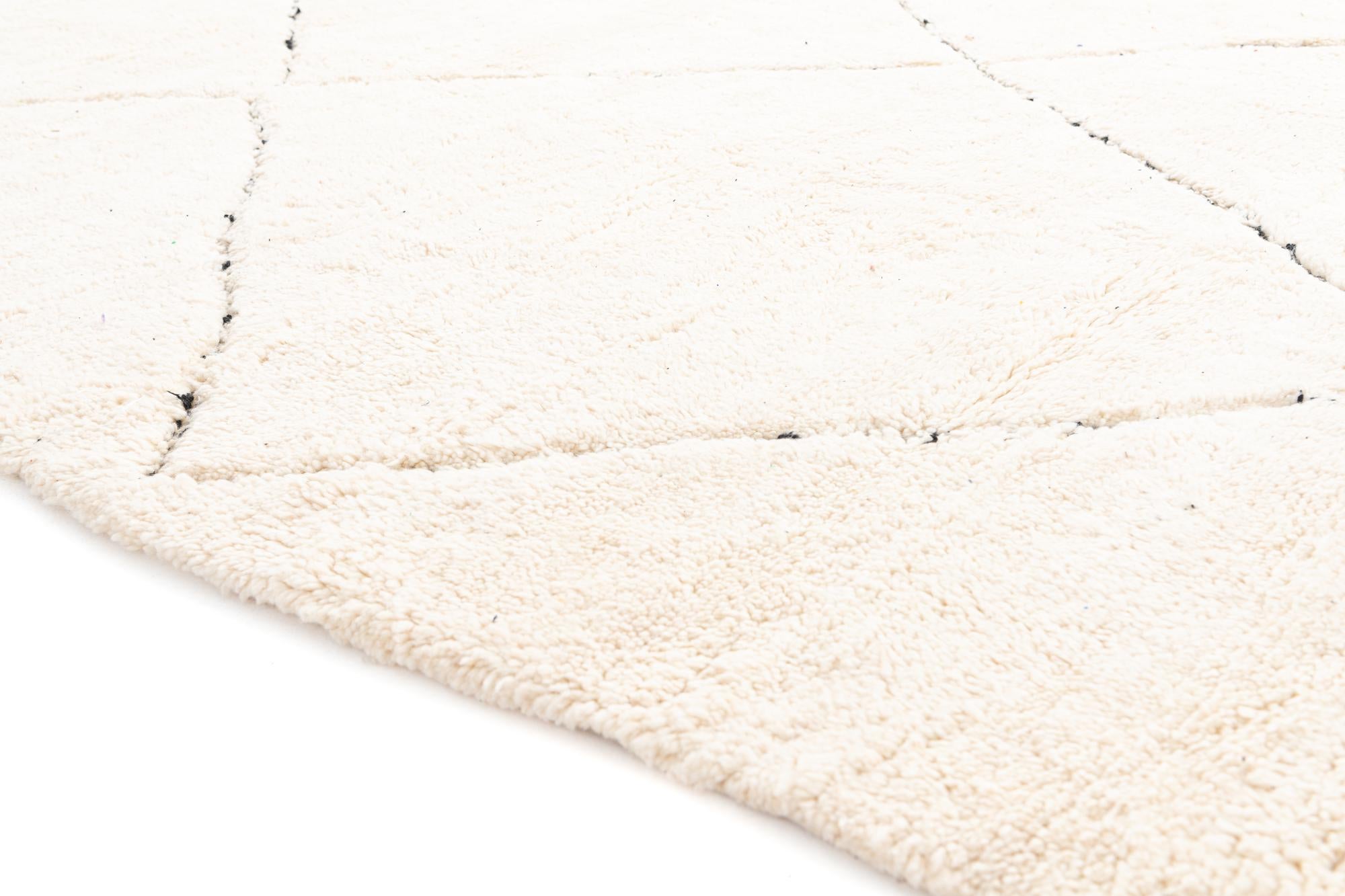 8' 8 x 11' Hand Knotted Moroccan Wool Rug