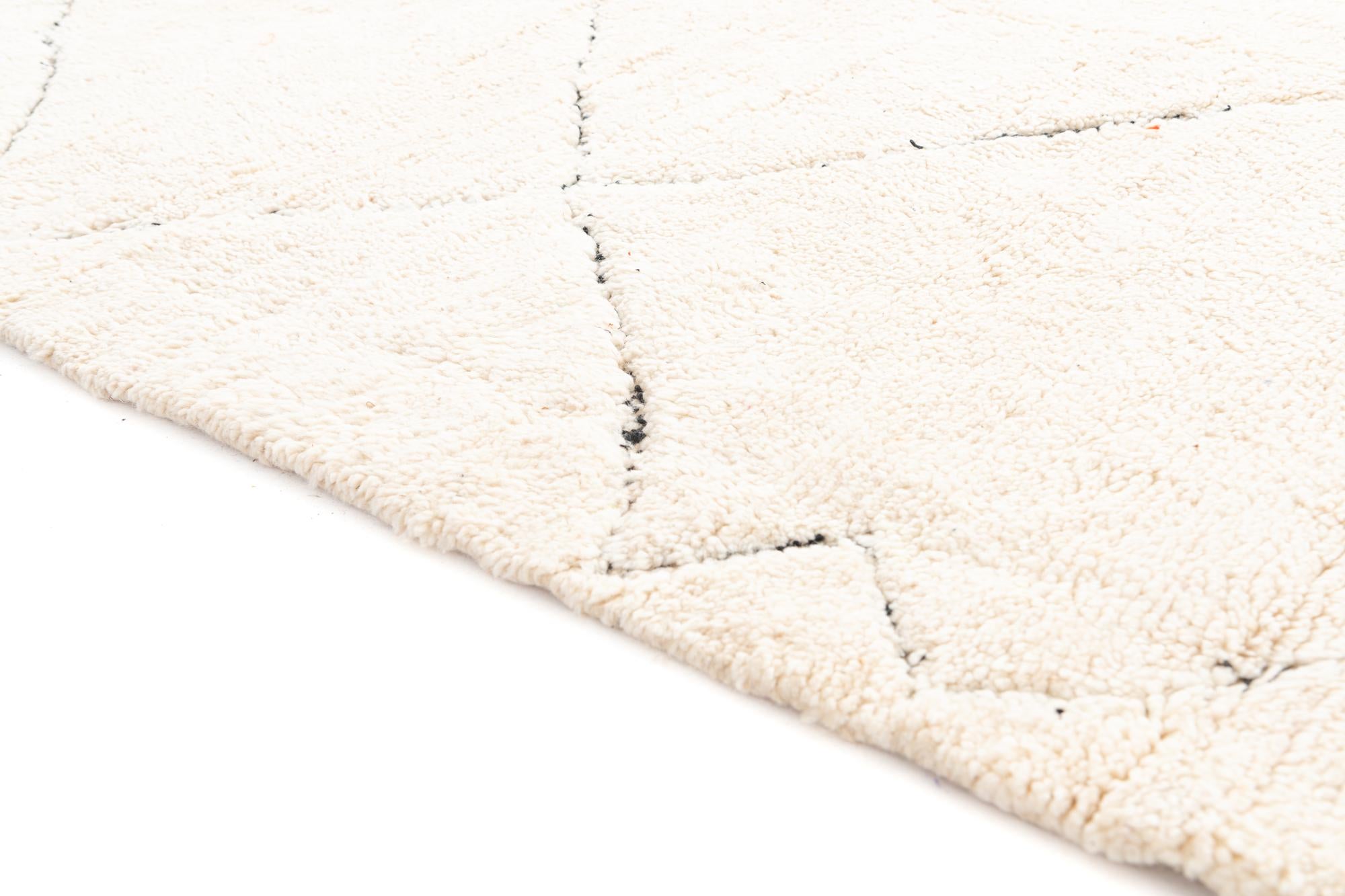 6' 5 x 10' Hand Knotted Moroccan Wool Rug