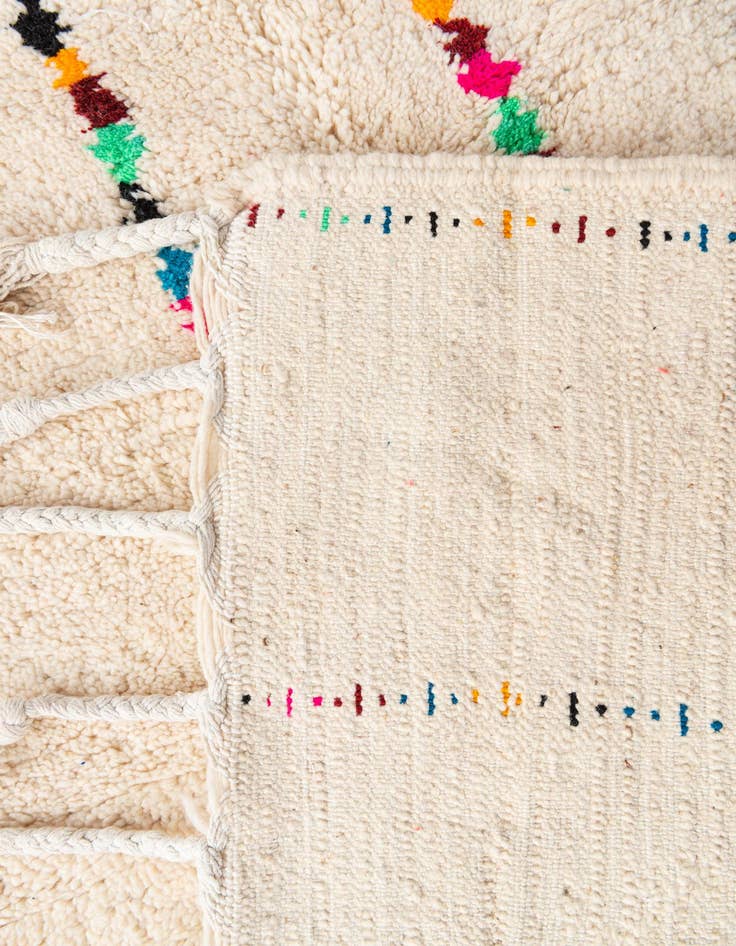 Detail image of 4' 9 x 6' 4  Hand Knotted Moroccan Wool Rug