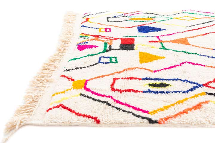 5' x 8' 3 Hand Knotted Moroccan Wool Rug