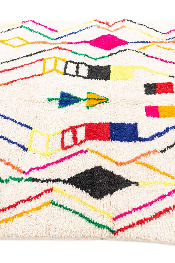 5' x 8' 3 Hand Knotted Moroccan Wool Rug