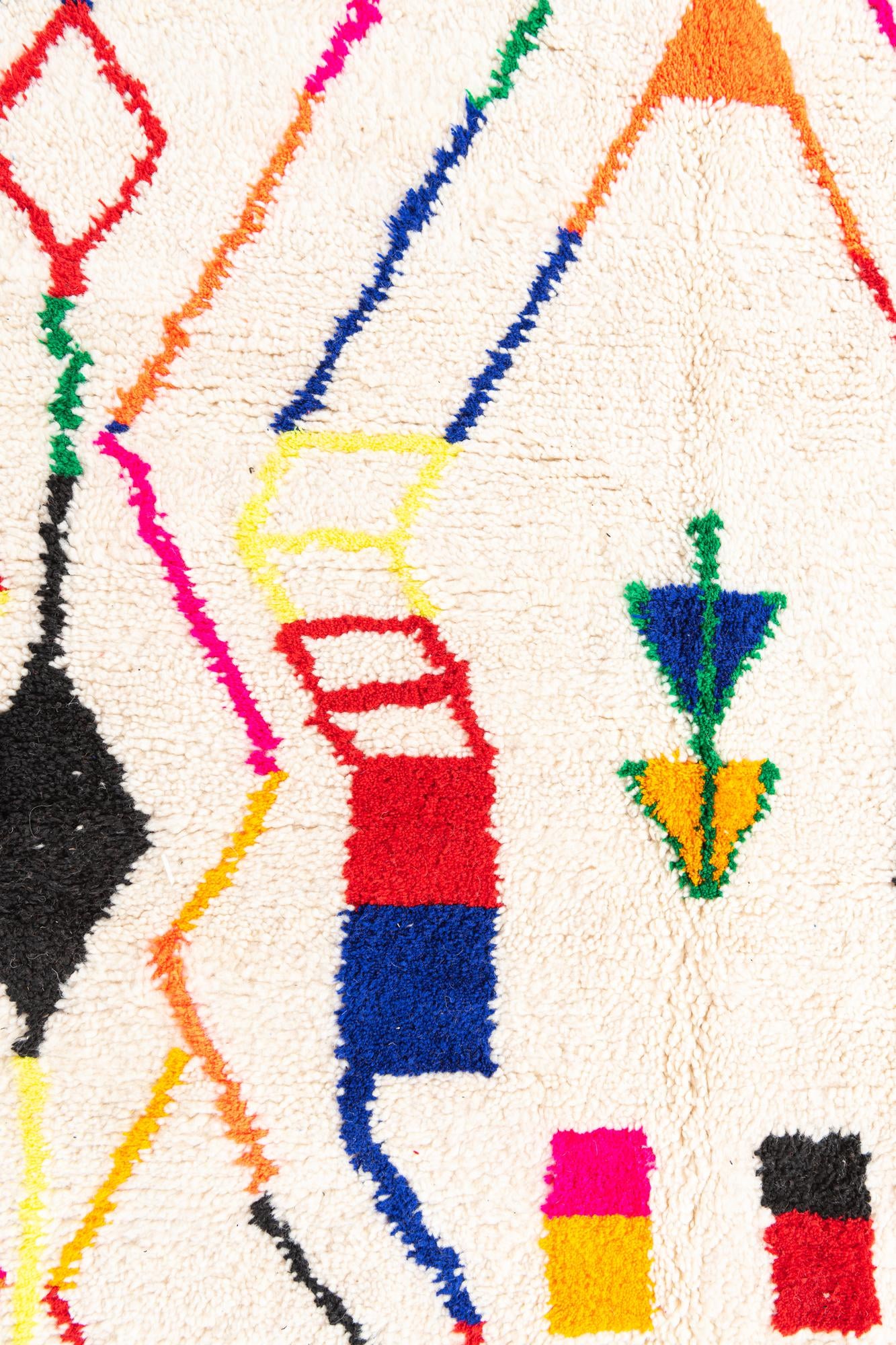 5' x 8' 3 Hand Knotted Moroccan Wool Rug