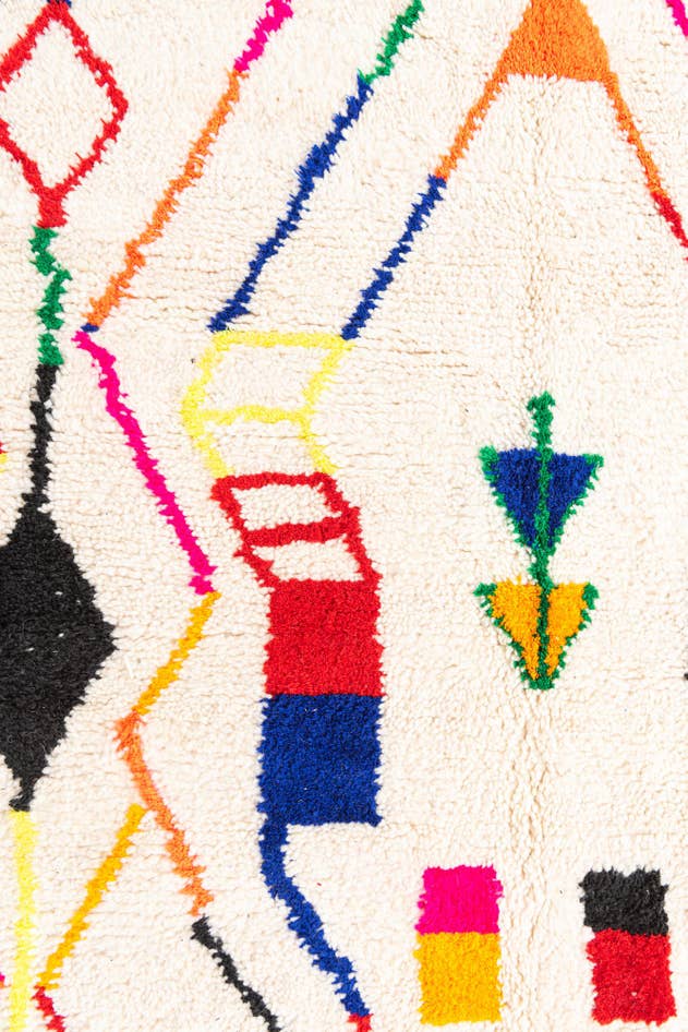 Detail image of 5' x 8' 3 Hand Knotted Moroccan Wool Rug