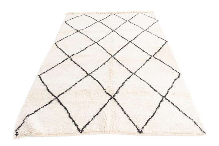 5' 2 x 8' Hand Knotted Moroccan Wool Rug
